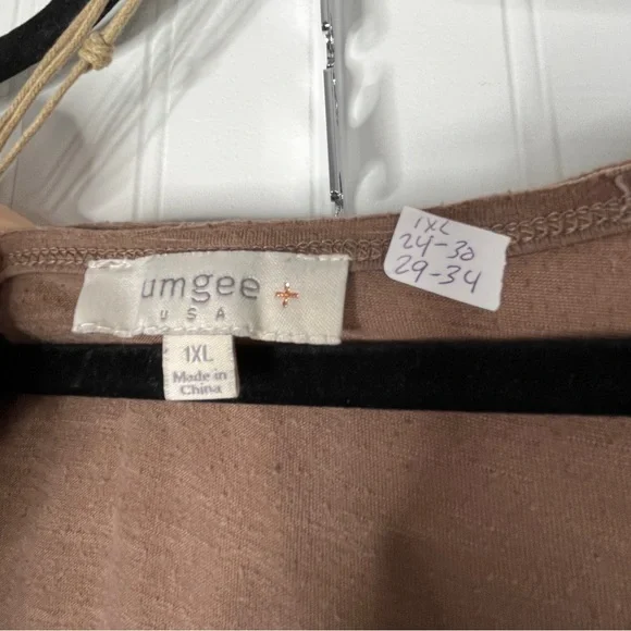 13. Umgee Hacci Tunic Old Navy Patterned Joggers J. Jill Boho Necklace Bundle - Picture 6 of 9